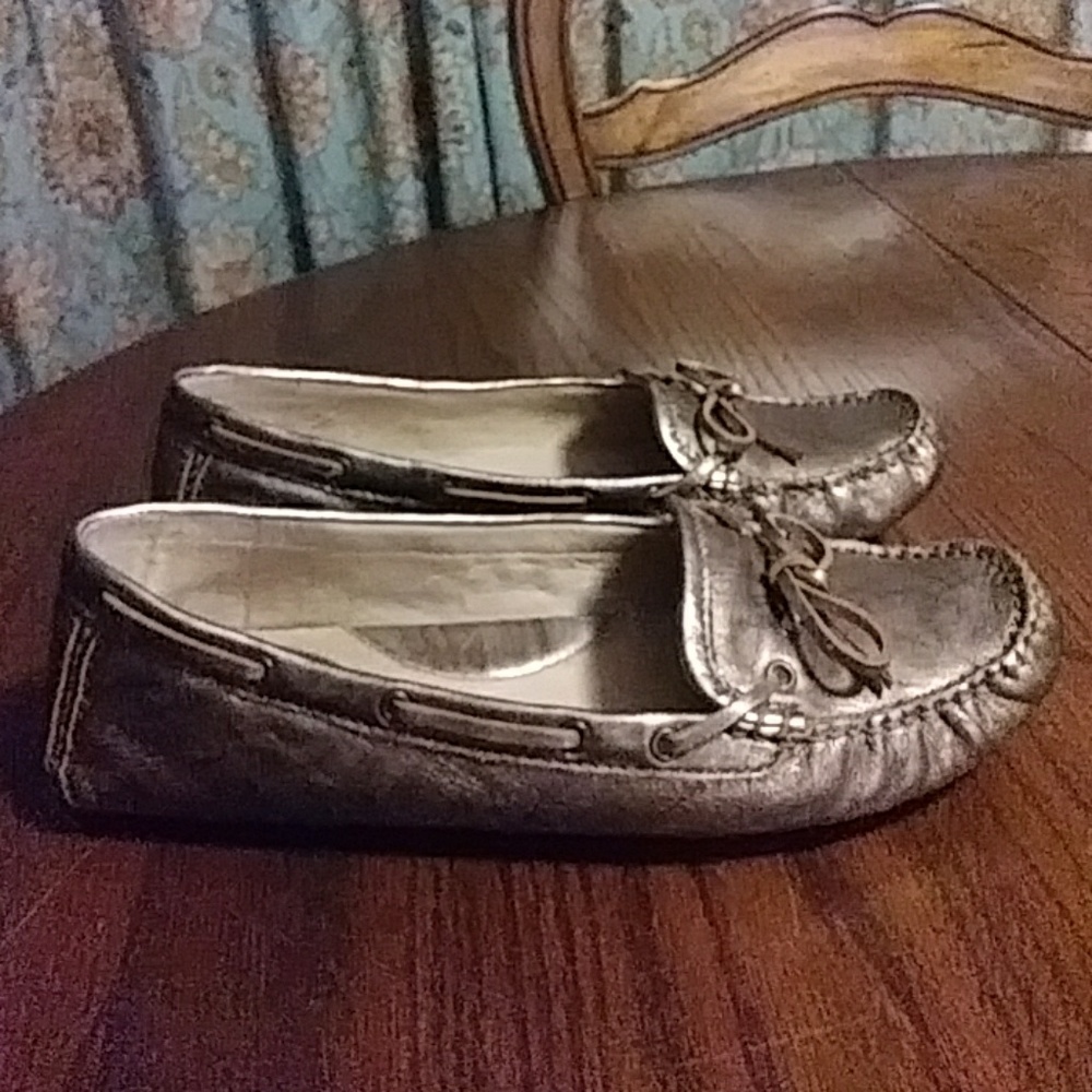 Frye Reagan Campus Driver Bronze Metallic Leather